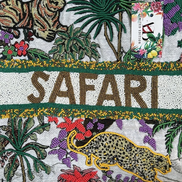 America & Beyond Beaded Safari Tote - Picture 3 of 7